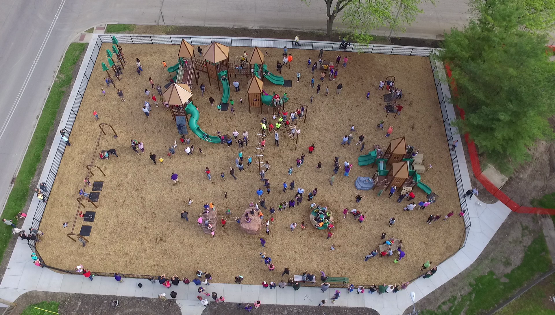 vlcsnap-2017-05-08-18h28m25s916